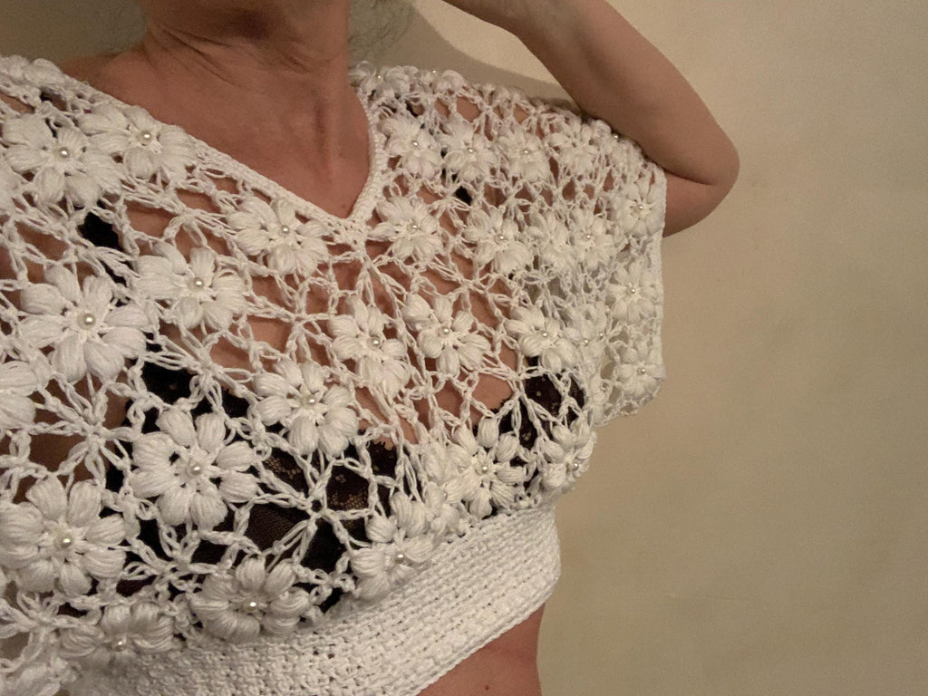 LILI CROP TOP, crochet crop top with pearls, handmade top, size M
