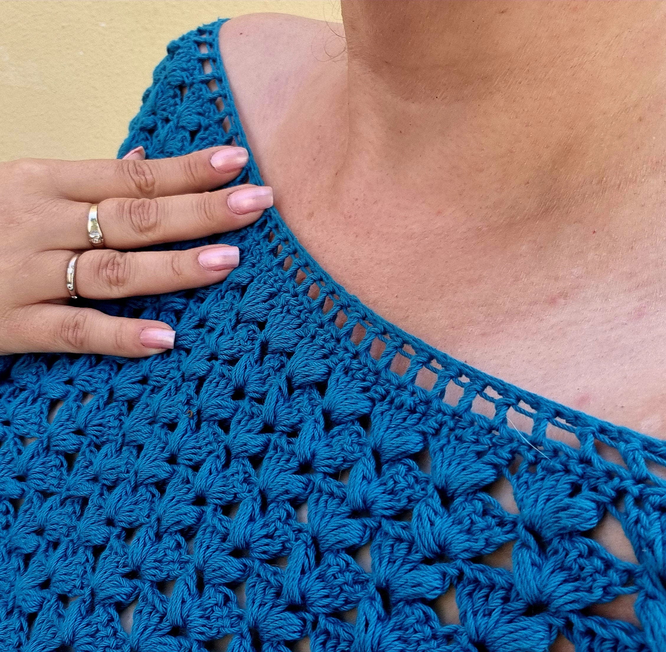 Heart crop top crochet patter